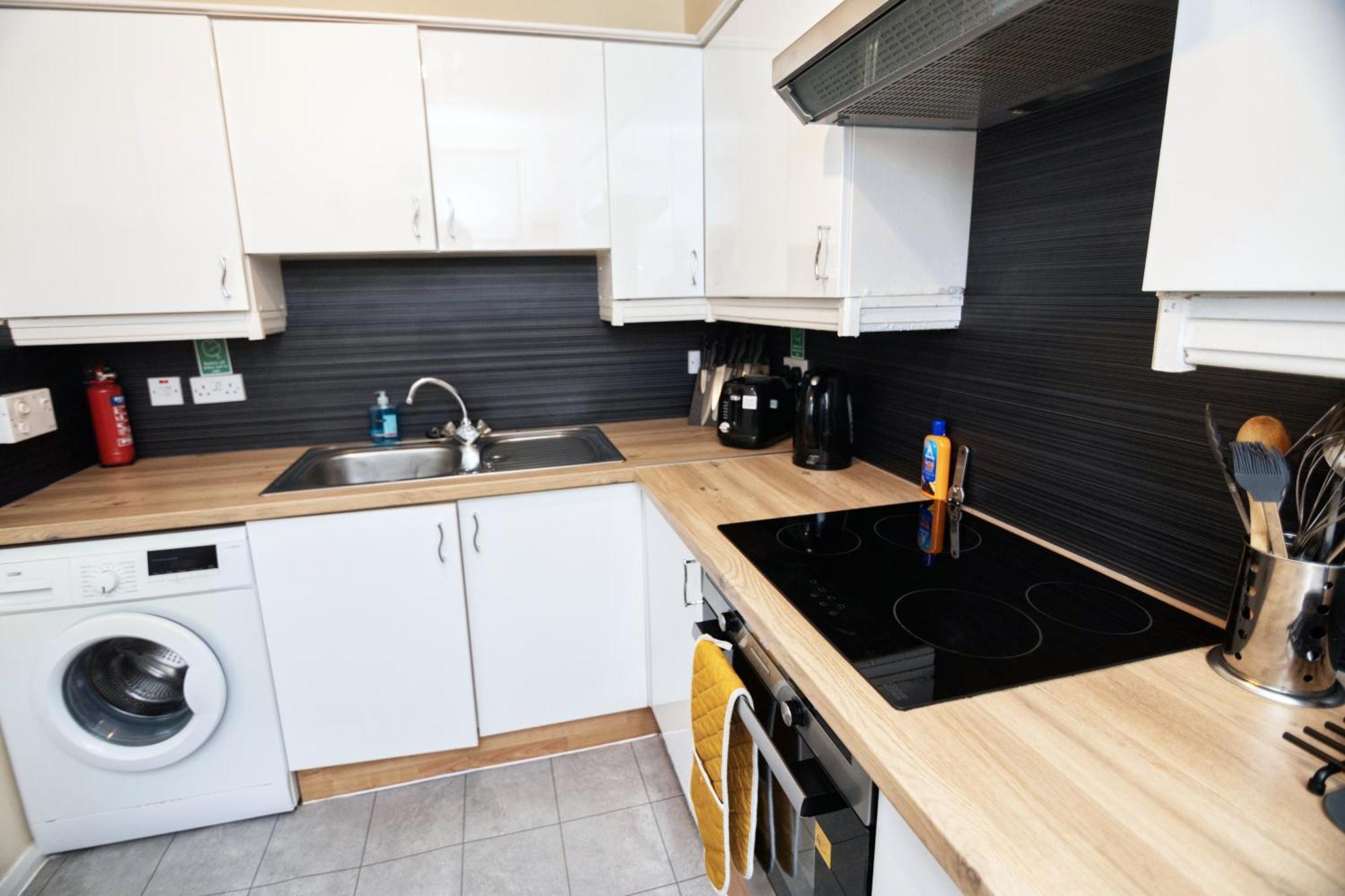 The Summit Apartment - Aberdeen City Centre - Perfect For Long And Short Stay Exterior photo