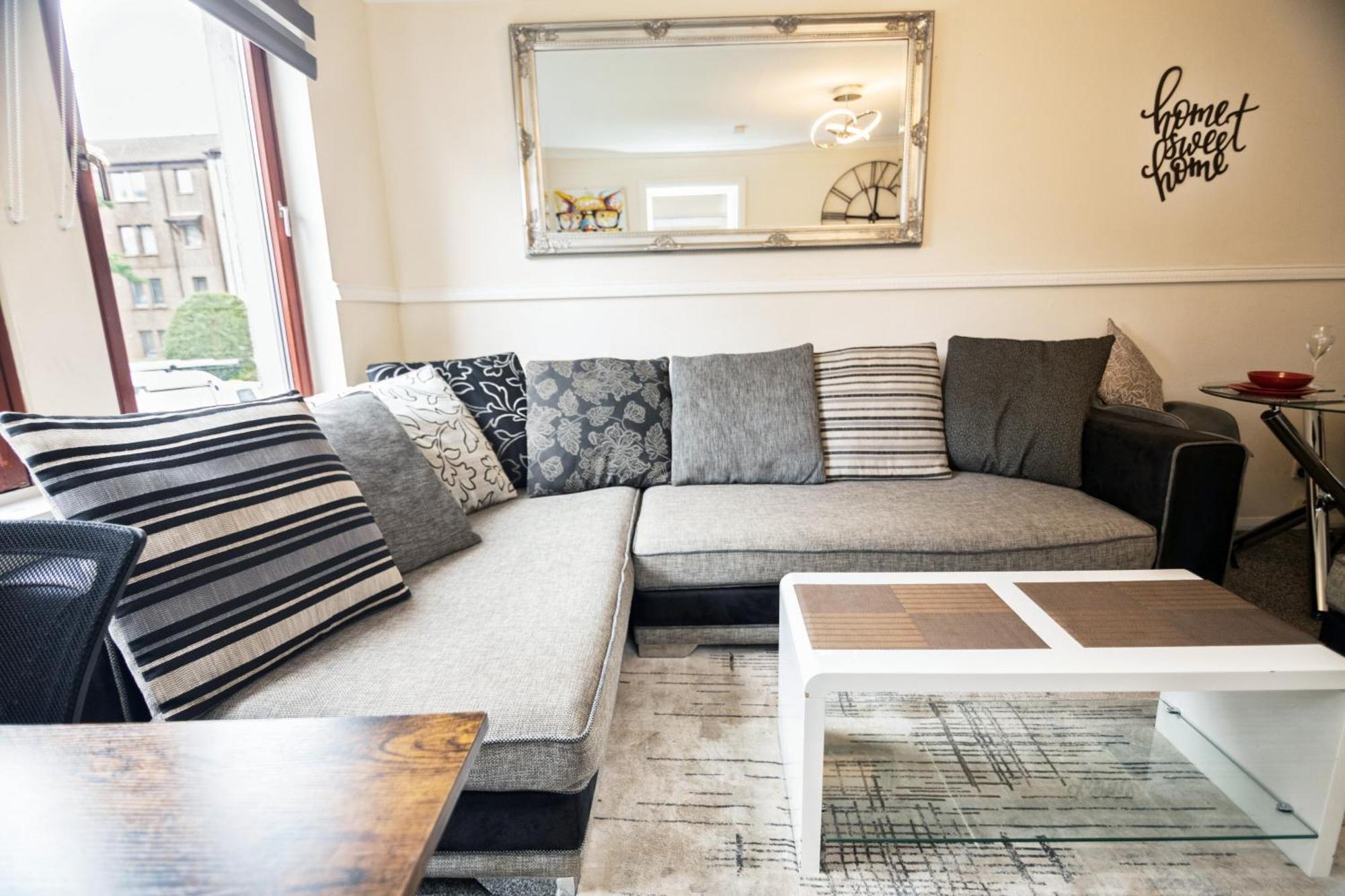 The Summit Apartment - Aberdeen City Centre - Perfect For Long And Short Stay Exterior photo
