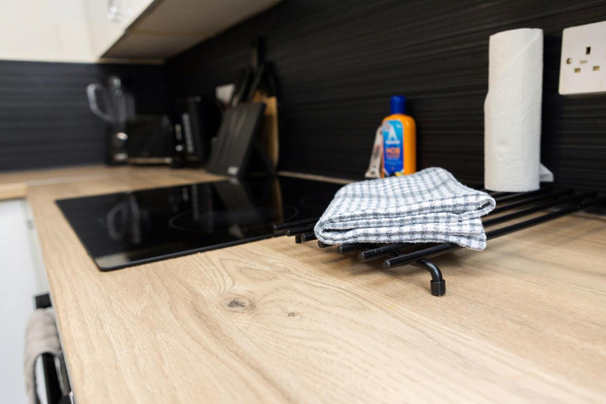 The Summit Apartment - Aberdeen City Centre - Perfect For Long And Short Stay Room photo